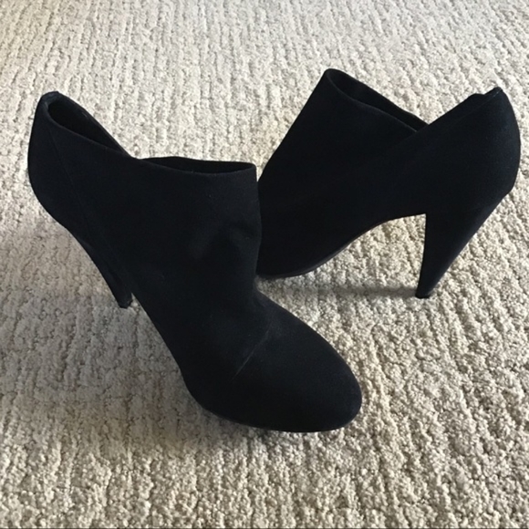 COACH ‘Astrid’ Black Suede Booties, Size 6 - Picture 1 of 12